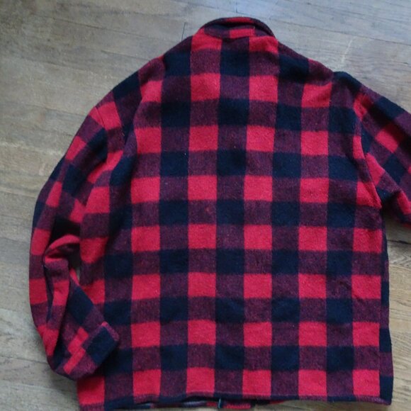 Vintage Made in Canada Humphrey Lumber Jacket - Picture 5 of 9